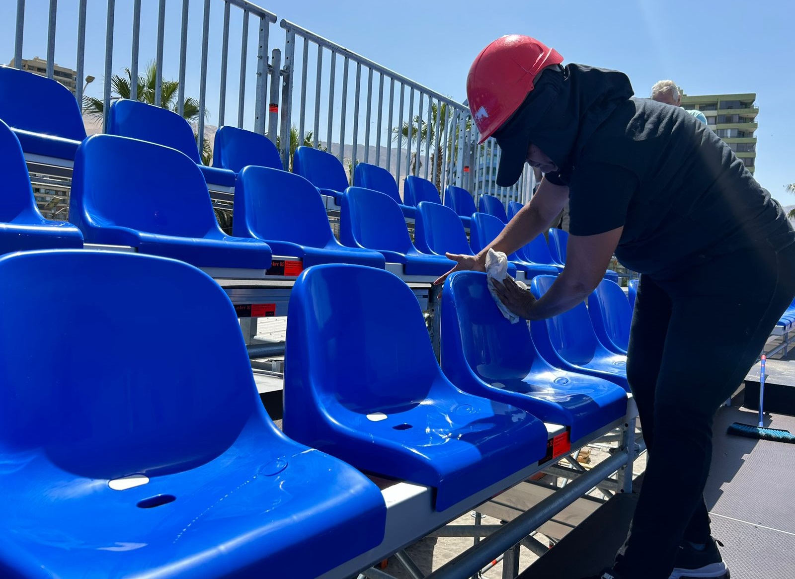 Recursos del Gobierno Regional: Estadio Municipal Arena Cavancha de Iquique luce renovadas graderías